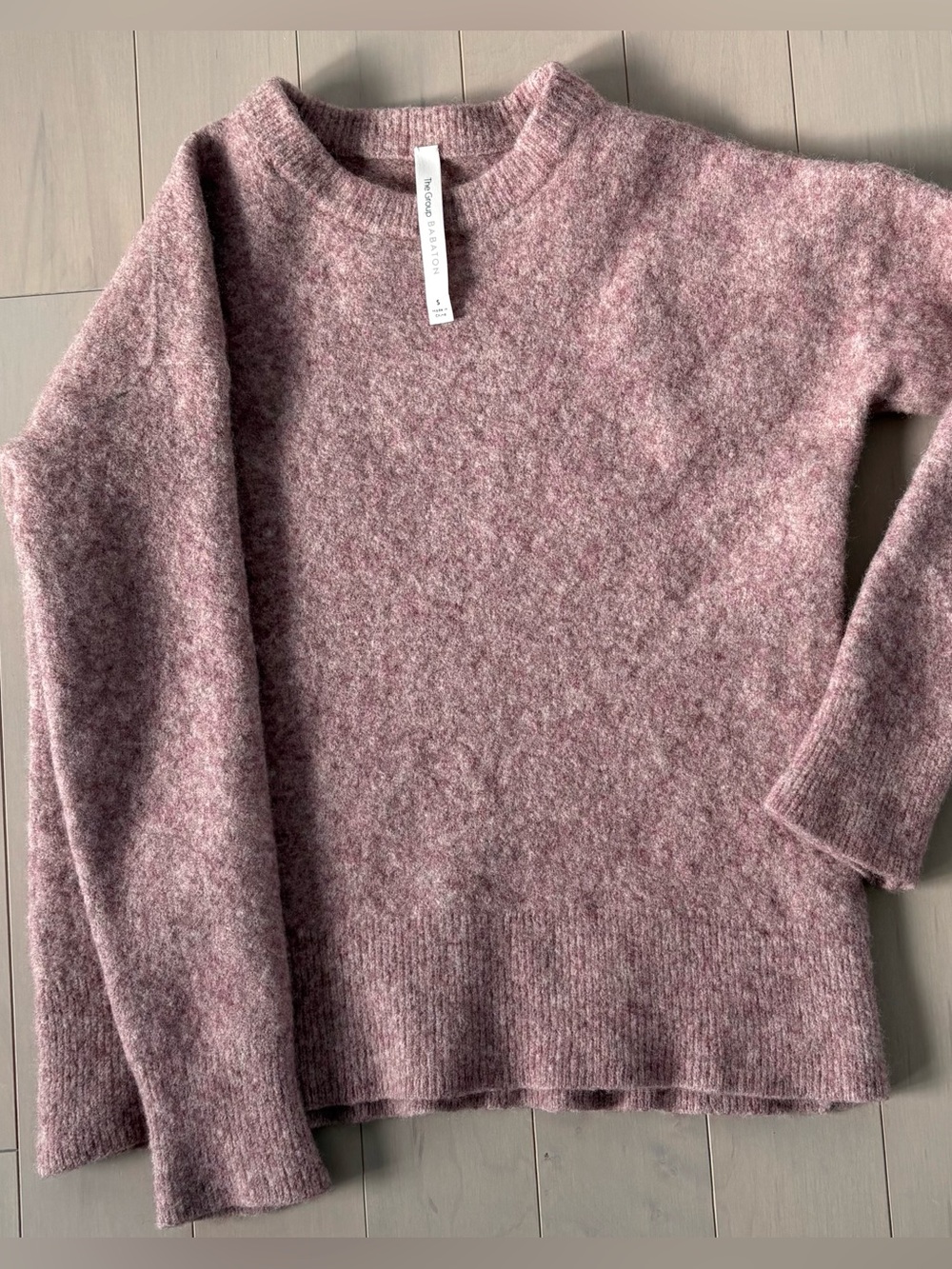 Aritzia Babaton Dusty Rose Crewneck Sweater